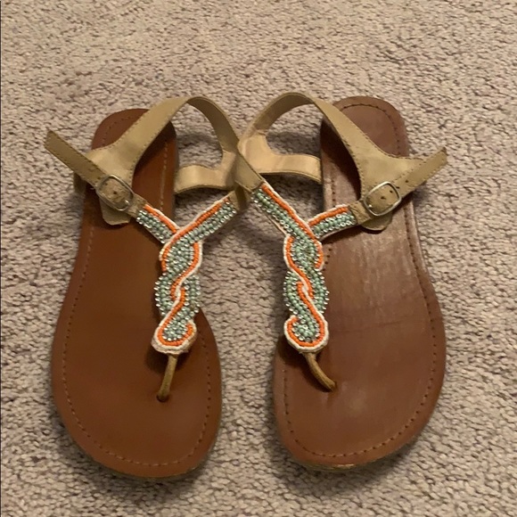 Xhilaration Shoes - 🩴 Xhilaration Sandals Size 8 🩴